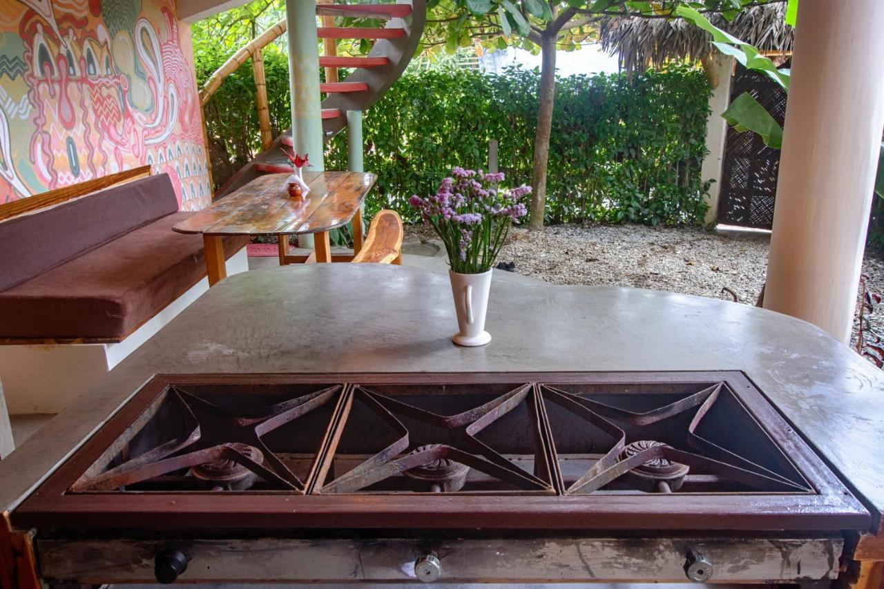 Vistamar Guest House Ayampe Buitenkant foto